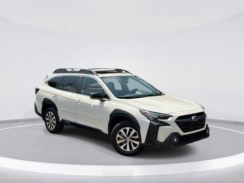 Crystal White Pearl 2024 Subaru Outback Premium