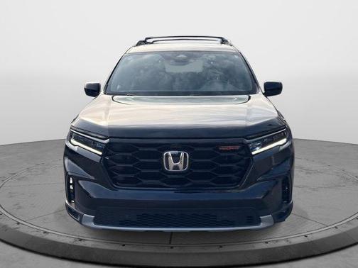 2023 Honda Pilot TrailSport