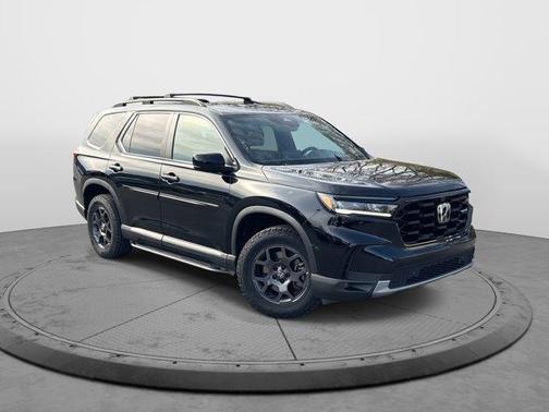 2023 Honda Pilot TrailSport