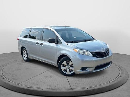 2011 Toyota Sienna