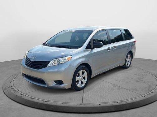2011 Toyota Sienna