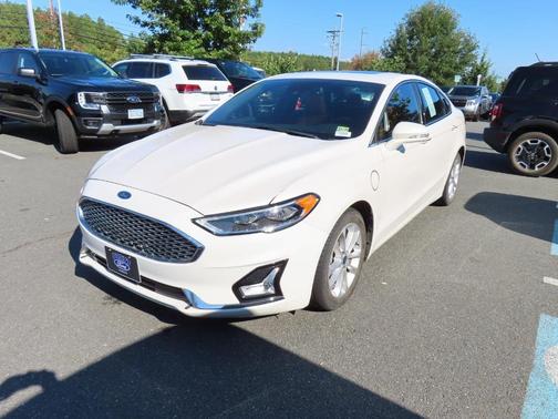 2020 Ford Fusion Energi Titanium