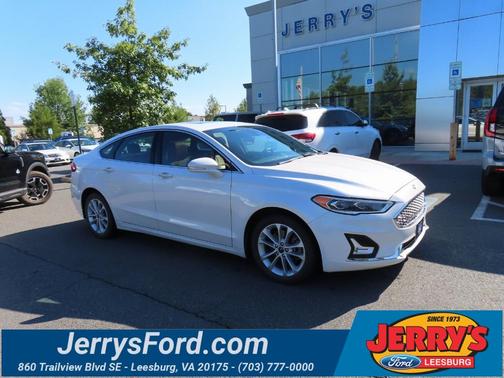 2020 Ford Fusion Energi Titanium