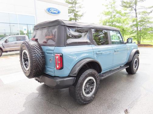 2023 Ford Bronco Outer Banks