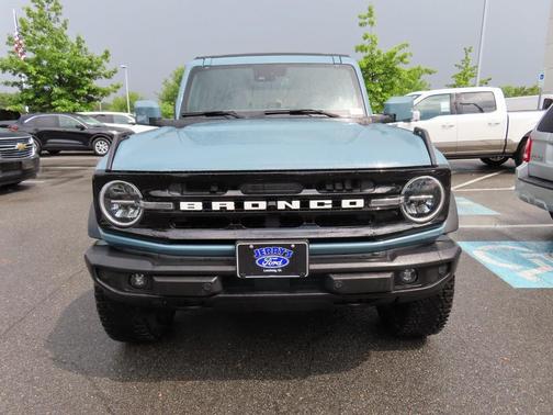 2023 Ford Bronco Outer Banks