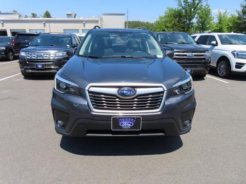 Magnetite Gray Metallic 2021 Subaru Forester Premium