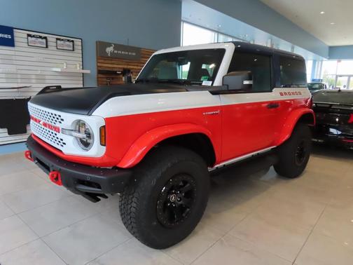 2025 Ford Bronco STROPPE