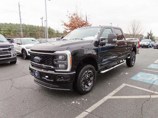 2023 Ford F-350 Lariat Super Duty