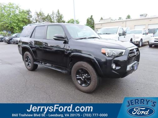 Midnight Black Metallic 2020 Toyota 4Runner SR5 Premium