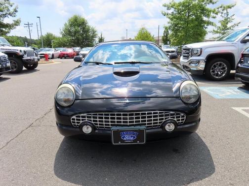 2005 Ford Thunderbird
