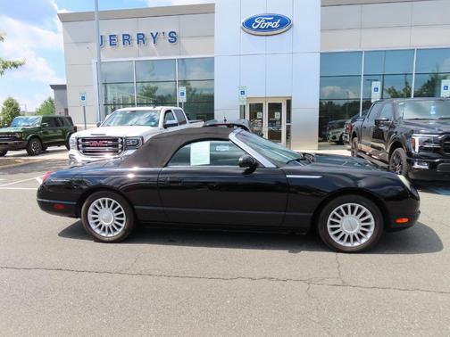 2005 Ford Thunderbird