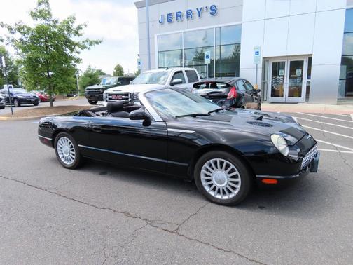 2005 Ford Thunderbird