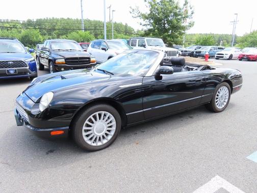 2005 Ford Thunderbird