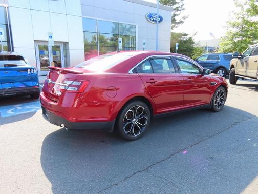 2013 Ford Taurus SHO
