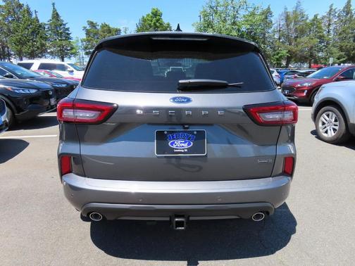 2025 Ford Escape ST-Line Elite