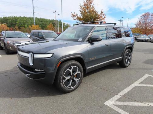 2023 Rivian R1S Adventure Quad Motor Large Pack