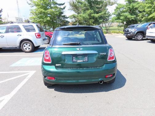 2011 MINI Cooper Base