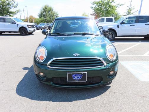 2011 MINI Cooper Base