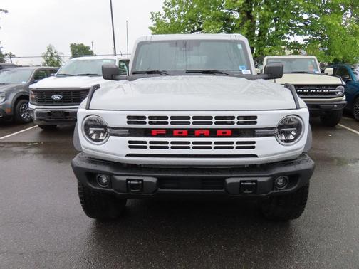 Avalanche Gray 2026 Ford Bronco Heritage Edition