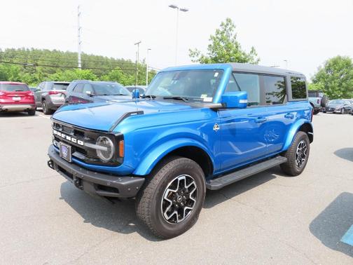2022 Ford Bronco Outer Banks