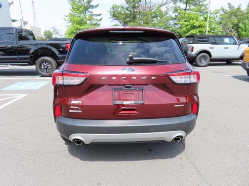 2021 Ford Escape SEL