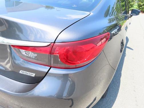 2016 Mazda Mazda6 i Sport