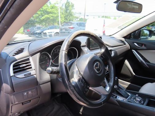 2016 Mazda Mazda6 i Sport