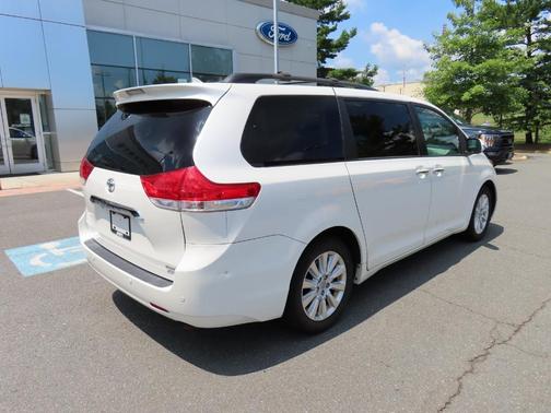 2014 Toyota Sienna Limited