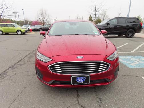 2019 Ford Fusion SE