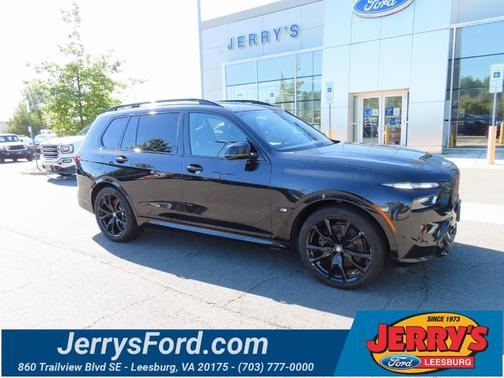2024 BMW X7 M60i