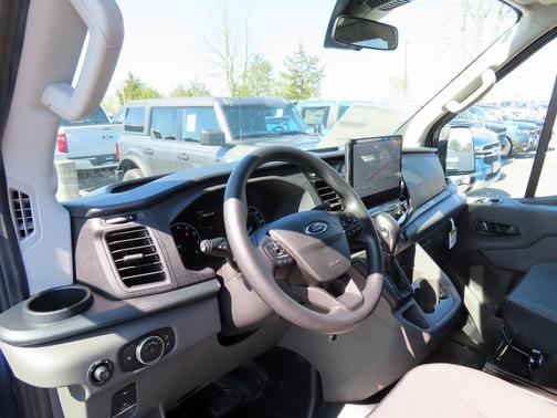 2025 Ford Transit-350 XLT