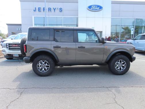 Gray 2025 Ford Bronco Badlands