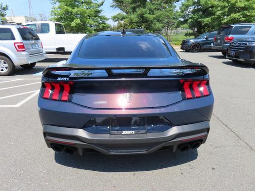 2024 Ford Mustang Dark Horse