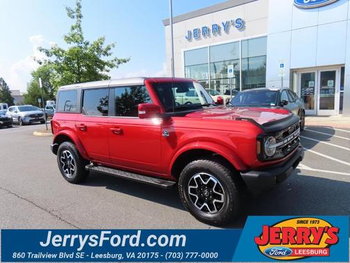 2024 Ford Bronco Outer Banks