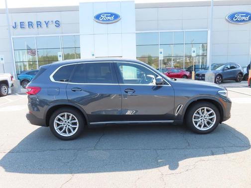 Arctic Gray Metallic 2019 BMW X5 xDrive40i