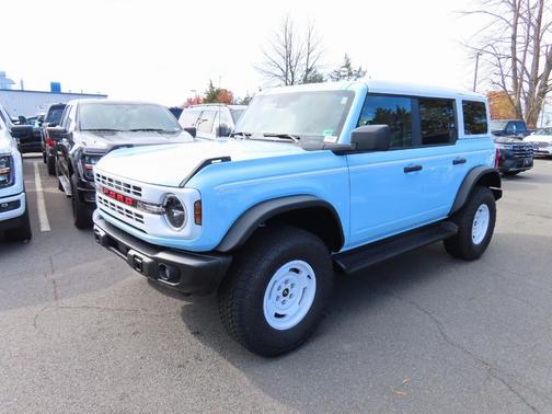 2025 Ford Bronco Heritage Edition