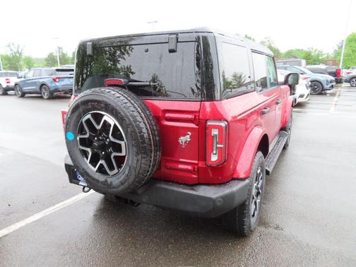 Ruby Red Metallic Tinted Clearcoat 2026 Ford Bronco Outer Banks