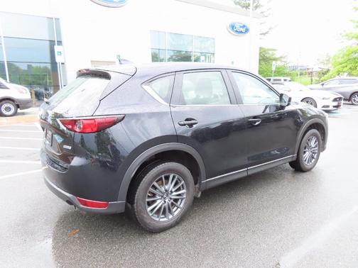 2017 Mazda CX-5 Sport