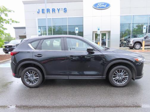 2017 Mazda CX-5 Sport