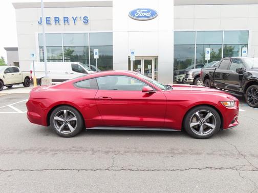 2015 Ford Mustang V6