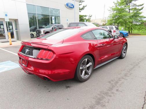 2015 Ford Mustang V6