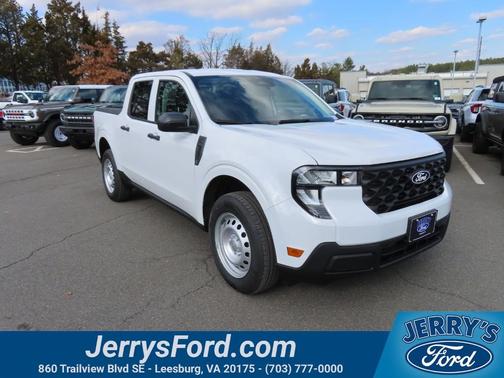 Oxford White 2026 Ford Maverick XL