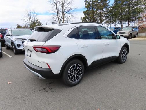 2025 Ford Escape PHEV