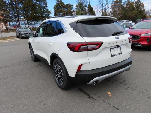 2025 Ford Escape PHEV