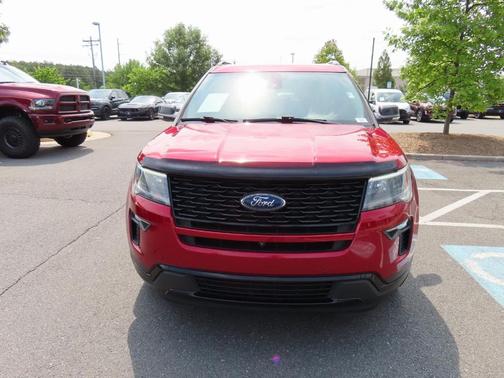 2018 Ford Explorer sport