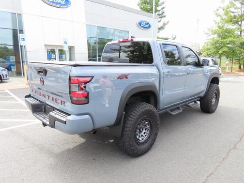 2023 Nissan Frontier PRO-4X
