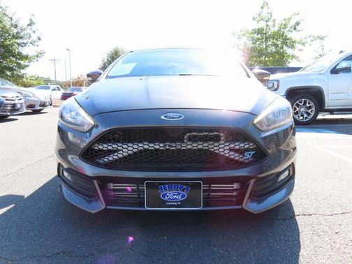 2018 Ford Focus ST Base