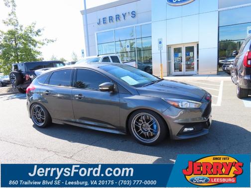 2018 Ford Focus ST Base