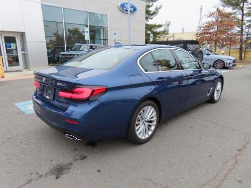 2021 BMW 530 i xDrive