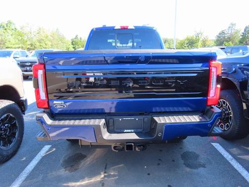 2026 Ford F-250 Platinum